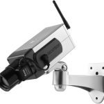 <?php bloginfo("name"); ?> - Câmera de Segurança Falsa com Movimento Automático – Dummy com Sensor de Detecção de Movimento para Áreas Internas e Externas